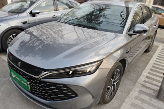 比亚迪 秦L 2025款 DM-i 智驾版 120KM领先型