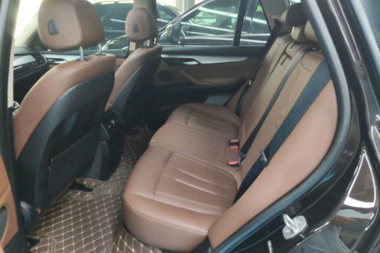 宝马X5（平行进口）中控内饰7004