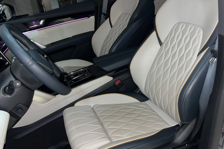 比亚迪 唐新能源 2022款 DM-p 215KM 四驱旗舰型局部细节19