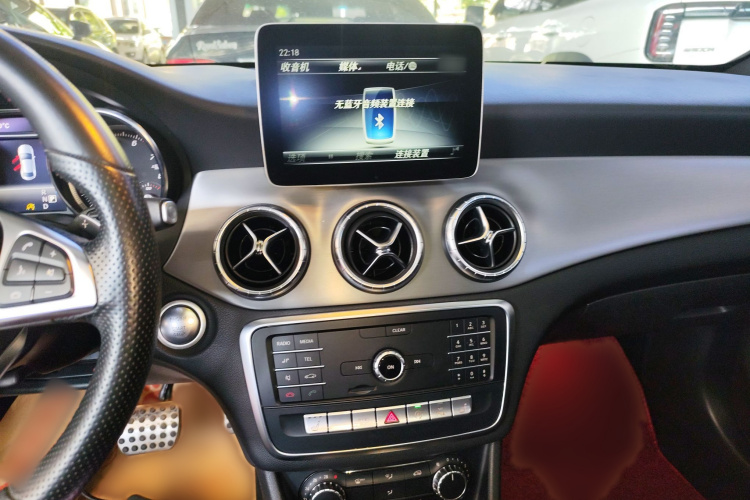 奔驰CLA 2018款 CLA 220 4MATIC局部细节16
