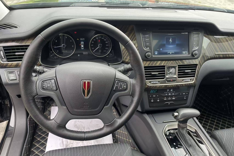 红旗H7 2021款 1.8T 舒适版中控内饰7003