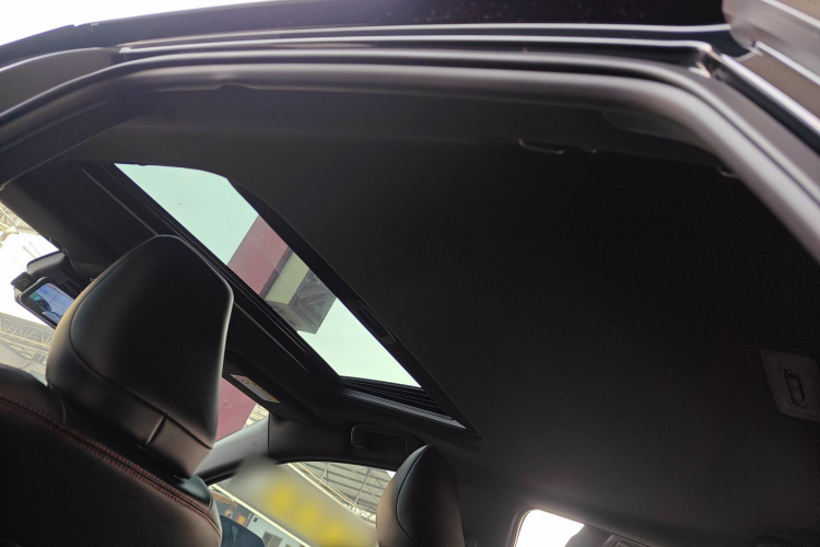 丰田 亚洲龙 2024款 2.0L 进取版中控内饰22