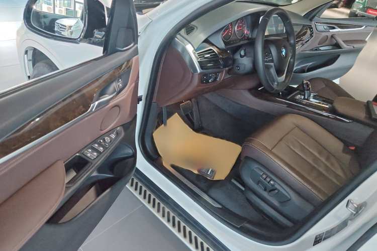 宝马X5(进口) 2017款 xDrive35i 典雅型中控内饰7003