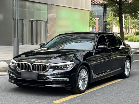 宝马5系 2018款 改款 530Li 领先型 豪华套装