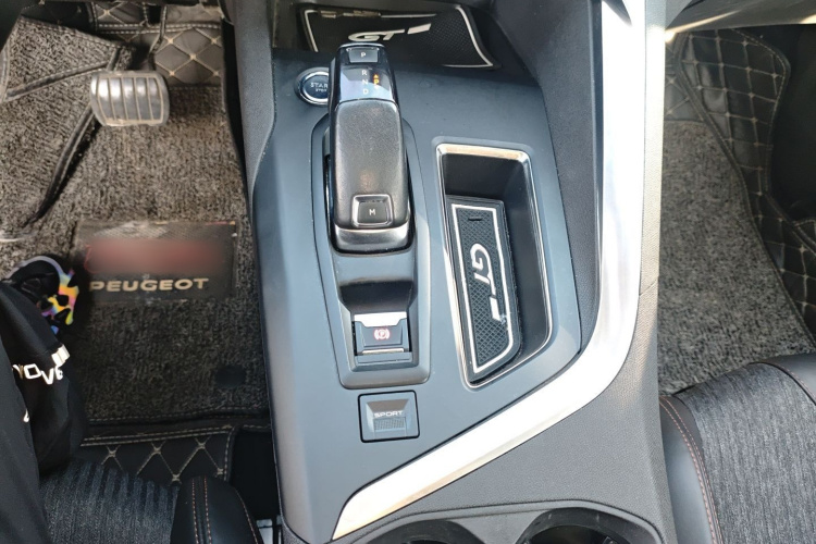 标致4008 2017款 350THP 精英版局部细节18