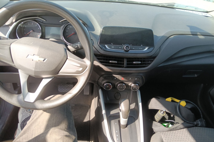 雪佛兰 科沃兹 2020款 325T 自动欣悦版中控内饰12