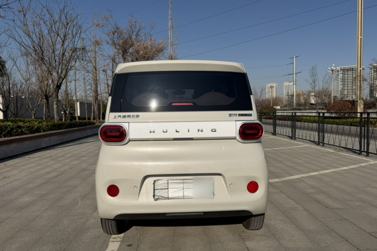 五菱汽车 宏光MINIEV 2024款 第三代 215km 青春版车身外观6002