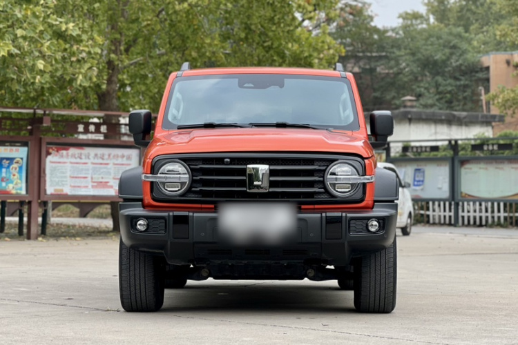 坦克300 2023款 越野版 2.0T 征服者车身外观6008