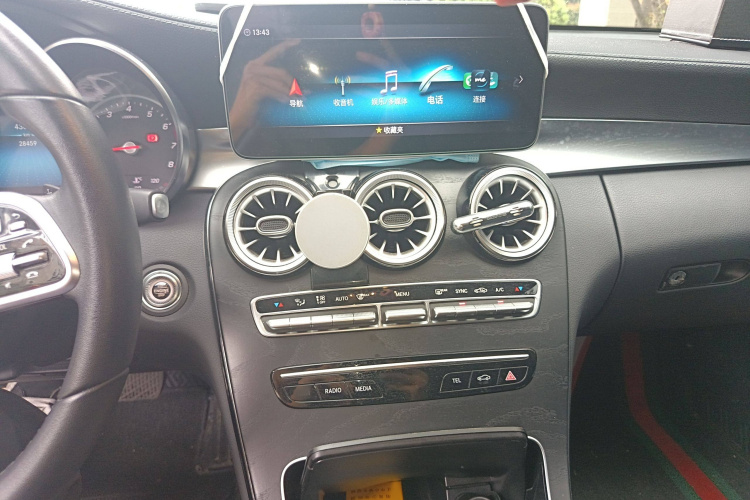 奔驰C级 2019款 C 180 L 时尚型运动版局部细节16