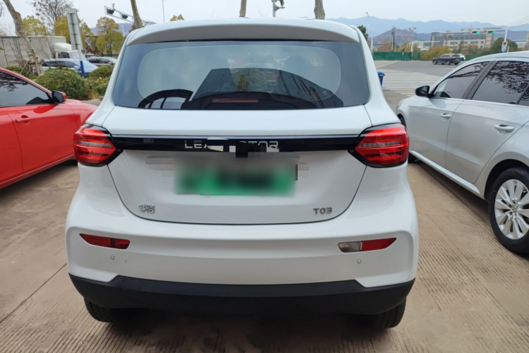 零跑汽车 零跑T03 2025款 310舒享版车身外观6