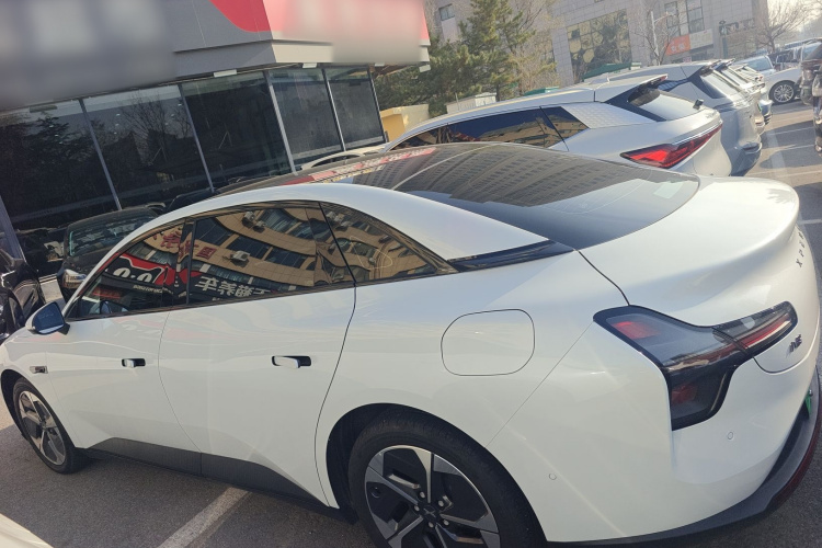 小鹏MONA M03 2024款 515 长续航车身外观4