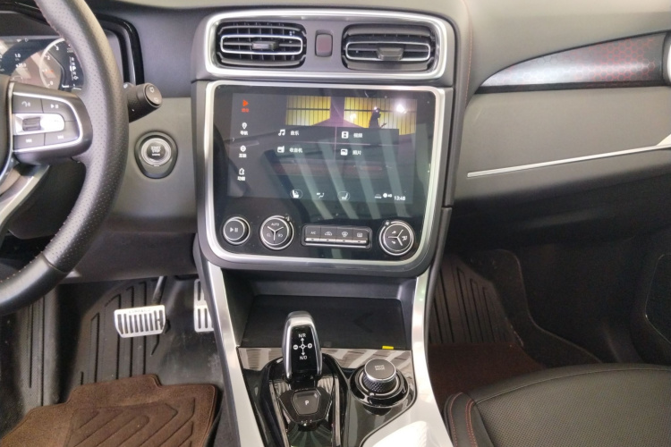 领克01 2017款 2.0T 四驱劲Pro版局部细节16