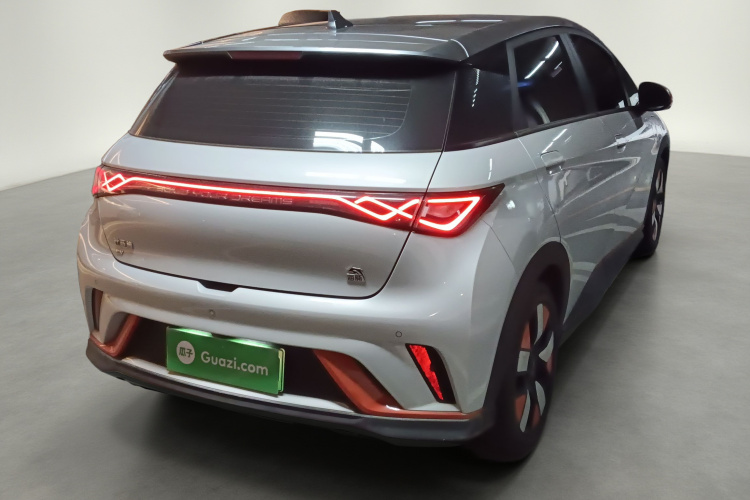 比亚迪 海豚 2021款 401km 骑士版车身外观7