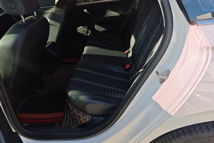 大众 朗逸 2019款 280TSI DSG舒适版 国VI中控内饰7004