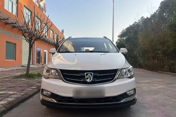 宝骏730 2016款 1.5L 手动舒适型 7座 国V车身外观6001