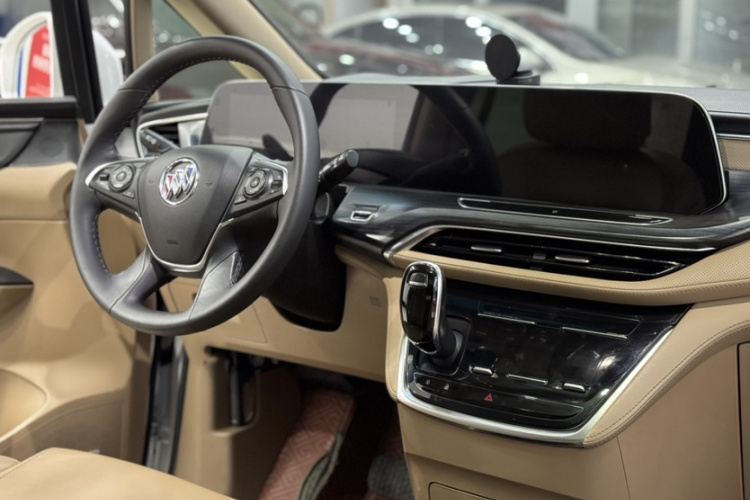 别克GL8 2020款 ES陆尊 653T 旗舰型中控内饰7004