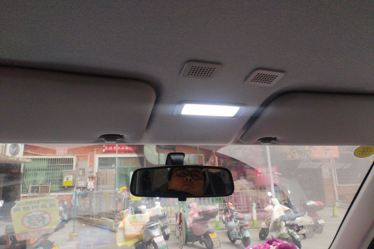 吉利银河 2024款 熊猫mini 200km 耐力熊局部细节22