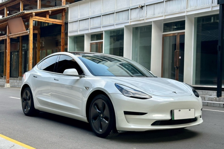 特斯拉 Model 3 2020款 改款 标准续航后驱升级版车身外观6003