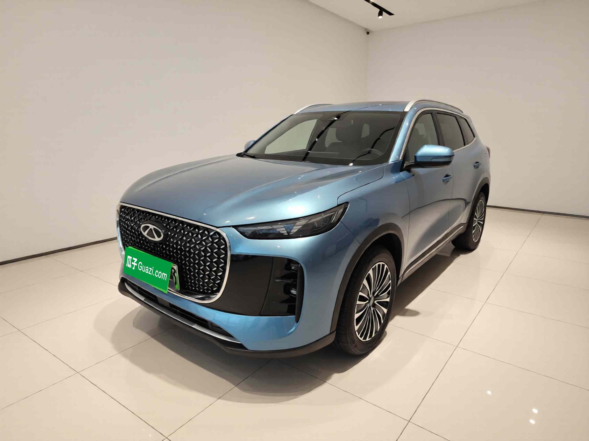 奇瑞 瑞虎8 PLUS C-DM 2025款 1.5T 116km 尊贵型 5座(2)