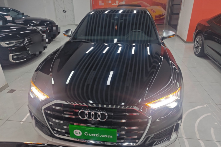 奥迪A6L 2024款 55 TFSI quattro 尊享动感型车身外观2