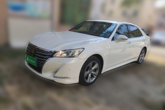 丰田 皇冠 2015款 2.0T 时尚版