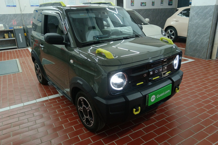 吉利银河 2025款 210km 熊猫骑士车身外观6002