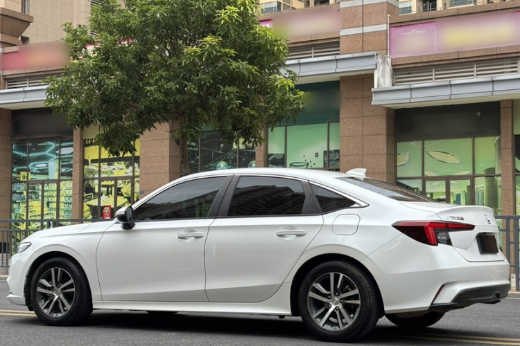 本田 型格 2022款 240TURBO CVT科技版车身外观6008