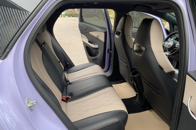 比亚迪 海豚 2023款 420km 时尚版中控内饰7007