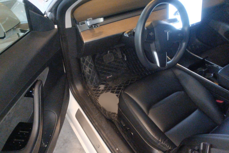 特斯拉 Model 3 2020款 改款 标准续航后驱升级版中控内饰7003
