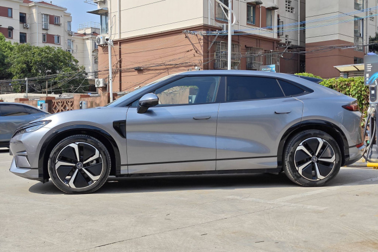 比亚迪 宋L EV 2024款 662km 卓越型车身外观6009