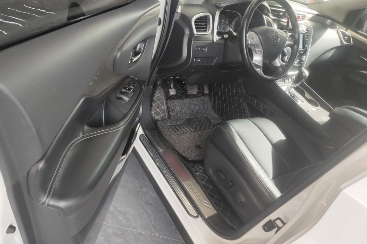 日产 楼兰 2015款 2.5L XL 两驱智尚版中控内饰20