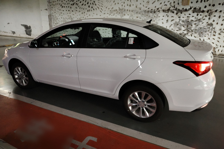 国金汽车 骏行 2023款 标准型车身外观6003