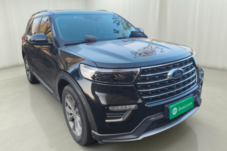福特 探险者 2020款 EcoBoost 285 四驱风尚版 6座车身外观3