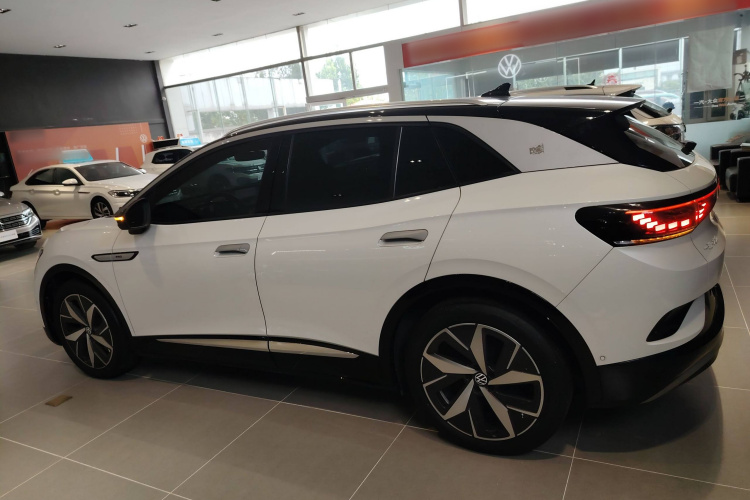 大众 ID.4 CROZZ 2022款 长续航Lite PRO版车身外观4