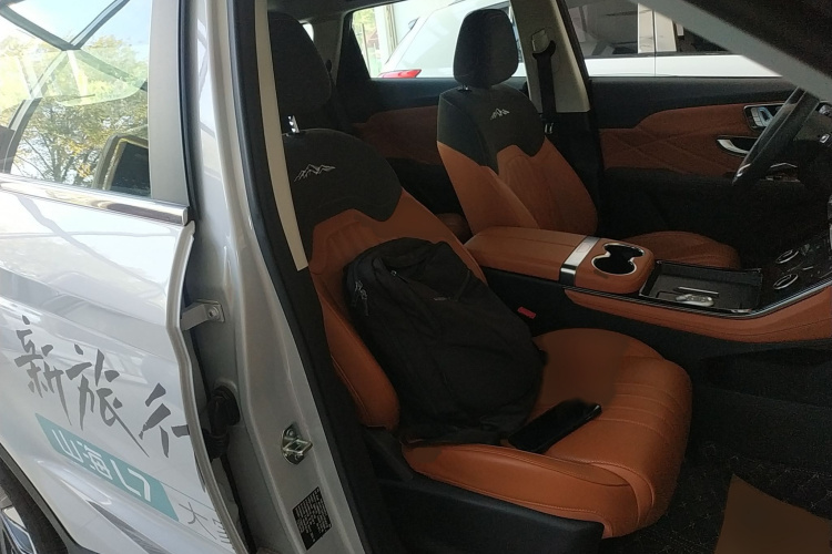 捷途山海L7 2024款 1.5T 120km  ULTRA 5座局部细节41