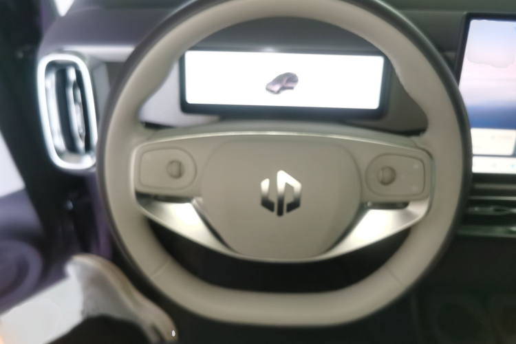 零跑汽车 零跑B10 2025款 510激光雷达版局部细节13