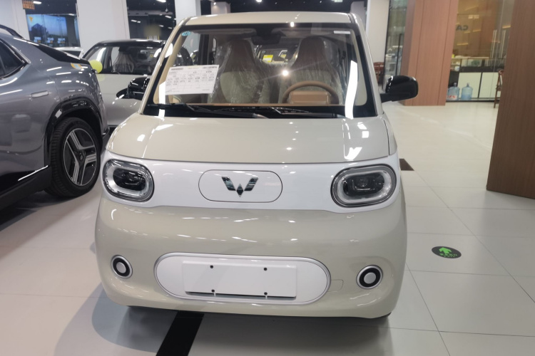 五菱汽车 宏光MINIEV 2024款 第三代 215km 青春版车身外观6001