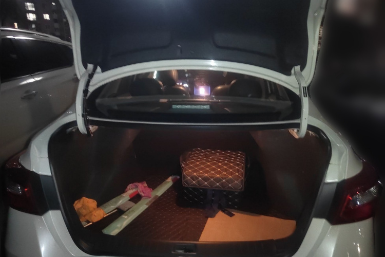 日产 轩逸 2019款 经典 1.6XE CVT舒适版中控内饰23