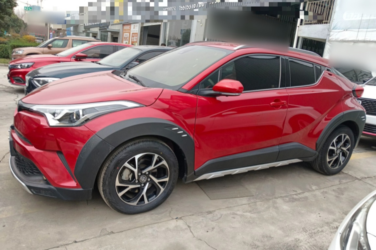丰田C-HR 2018款 2.0L 酷越领先版 国V车身外观4