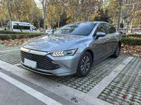 比亚迪 秦PLUS 2023款 冠军版 DM-i 55KM领先型