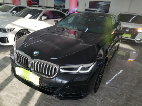宝马5系 2022款 改款二 530Li xDrive M运动套装
