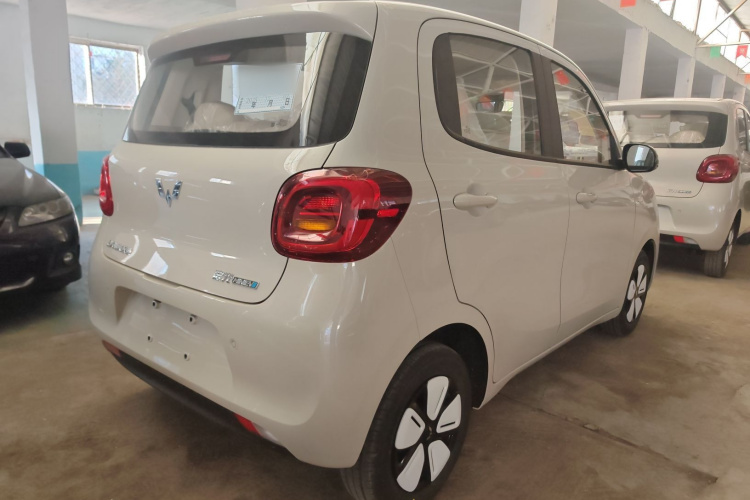 五菱汽车 宏光MINIEV 2025款 四门版 进阶款车身外观7