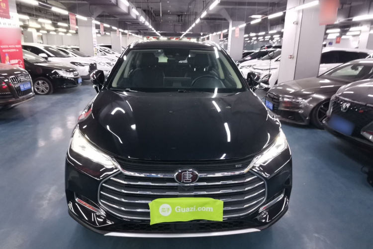 比亚迪 唐 2018款 2.0T 自动智联尊荣型 7座 国V车身外观6001