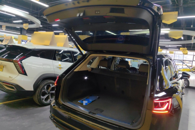 大众 途锐 2023款 3.0TSI 锐享版 经典运动套装局部细节23