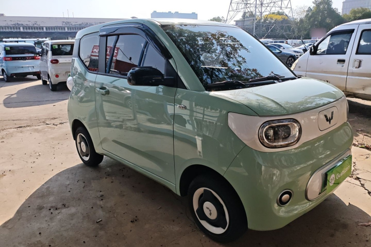 五菱汽车 宏光MINIEV 2024款 第三代 215km 青春版车身外观3