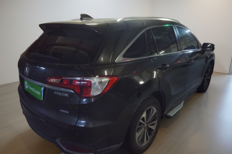 讴歌RDX(进口) 2016款 3.0L 四驱尊享版车身外观7