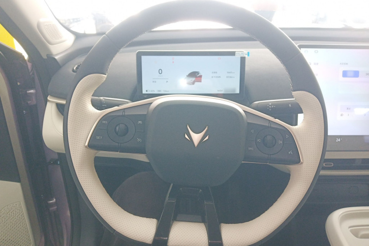 ARCFOX极狐 极狐T1 2025款 320 PRO中控内饰13