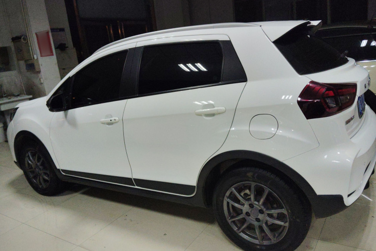 吉利汽车 远景X3 2021款 PRO 1.5L CVT尊贵型车身外观6003