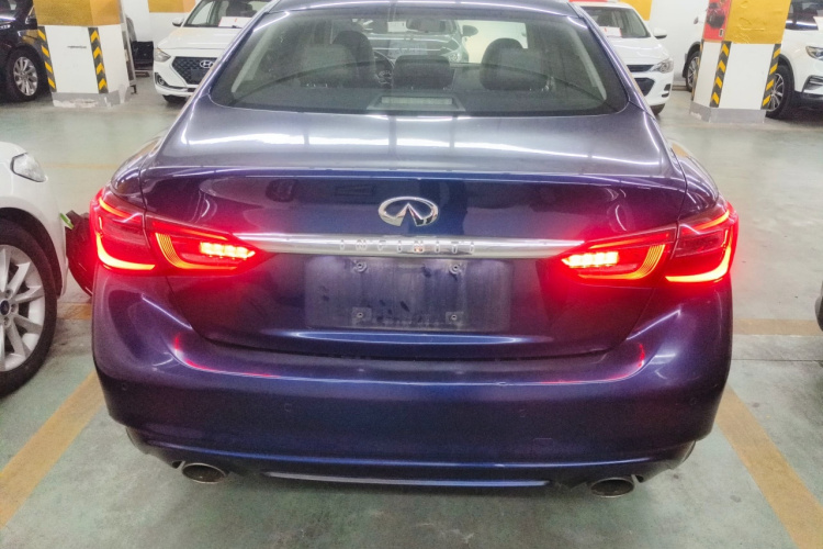 英菲尼迪Q50L 2018款 2.0T 舒适版 国V车身外观6
