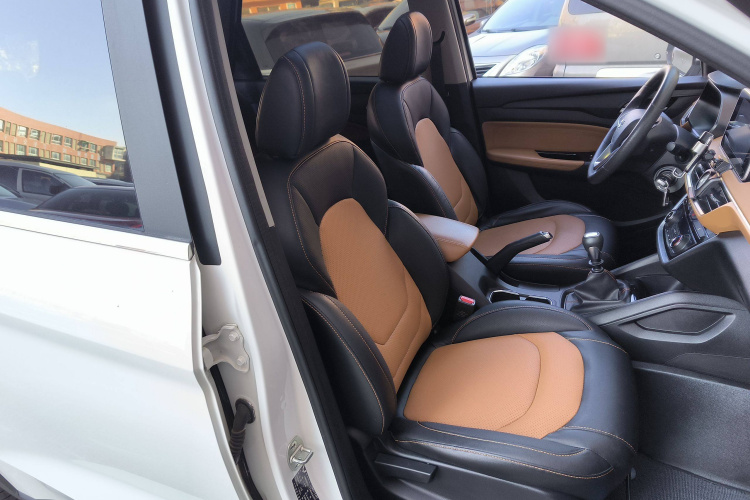 五菱汽车 五菱宏光S3 2018款 1.5L 手动豪华型 国V局部细节41